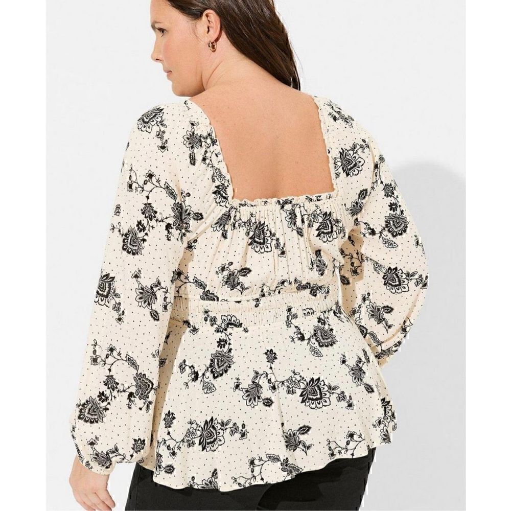 Torrid Top Square Neckline Ruched Beige Floral Boho Blouse Plus Size 3 Stretch